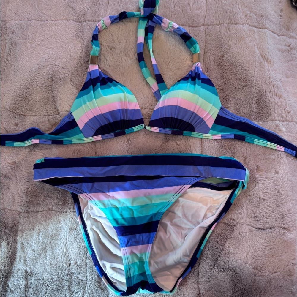 Victoria Secret striped bikinii